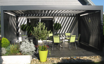 Pergola bioclimatique